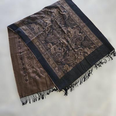 Used Goa Paisley Pattern Stole Shawl