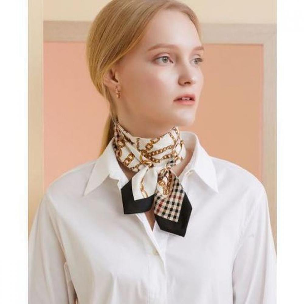Daks Beige Check Chain Print Scarf 100  Silk Dcsc2f821i2