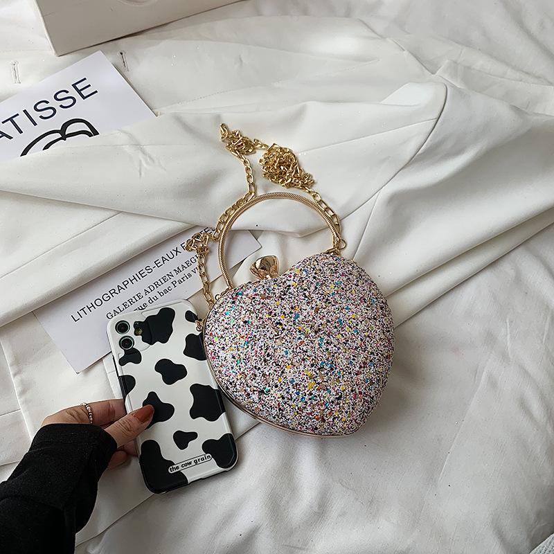 Sequined Heart-shaped 2025 Chinese New Year Messenger Korean Version Personalized Ins Cute Girl Versatile Portable Dinner Bag