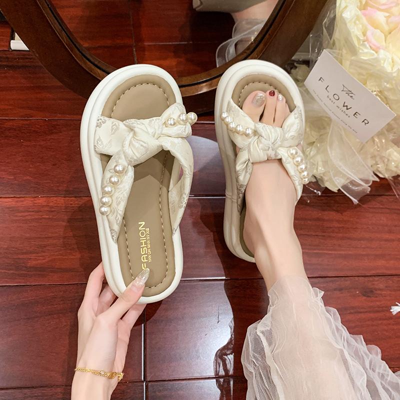 Fashion Shoes Woman 2025 Slippers Casual Pantofle Low Platform Shale Female Beach Luxury Summer New Sabot Slides PU Fabric Scandals Rome