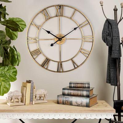 60cm European Silent White Iron Wall Clock - Creative, Fashionable Metal Design for Simple Living Room Decoration