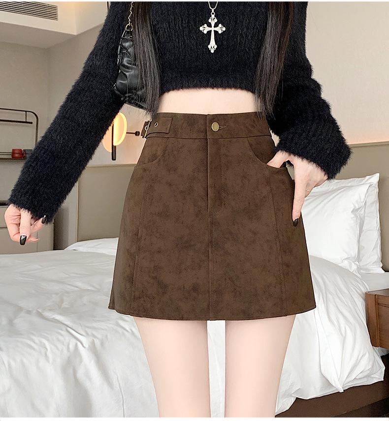 Coffee Suede A-Line High Waist Thickened Short Skirt - Plus Size Women's Hip-Hugging Slim Fit for Spring and Autumn