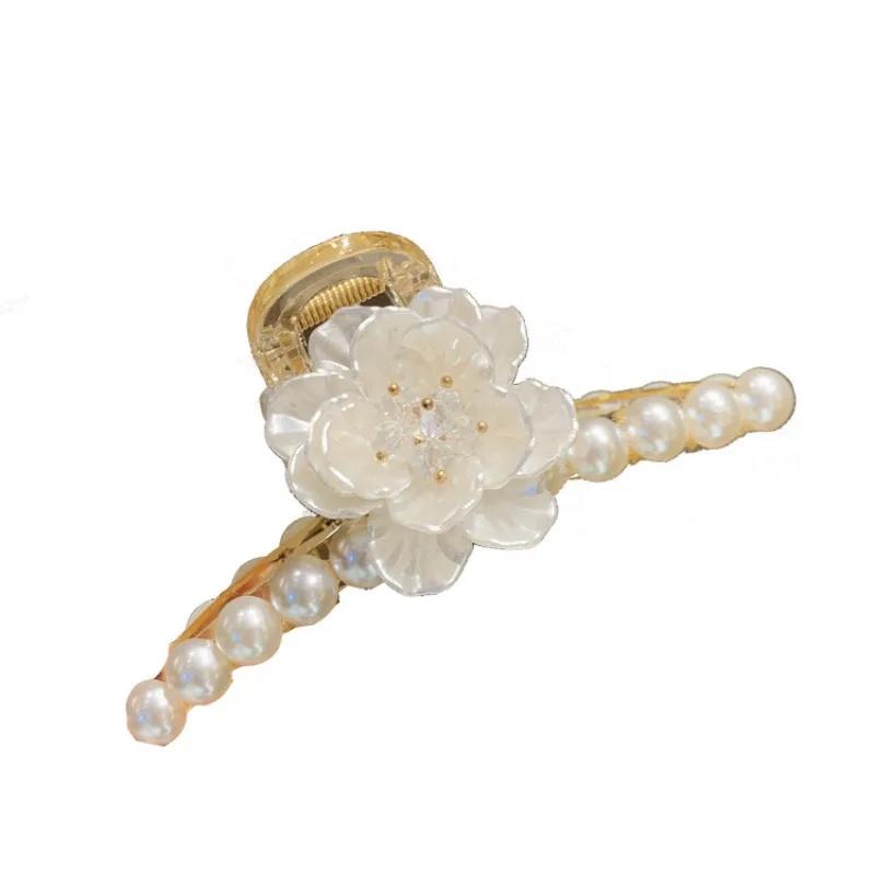 Floral Pearl Hair Clips Claws Korean Clamp Elegant Updo Shark Hair Clips Headwear Girls Women Fashion Hair Accessories Wholesale
