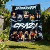 1pc Lesserafim crazy Band Outdoor Flannel Blanket, Cozy & Warm Soft Te Playful Design, Napping Camping,