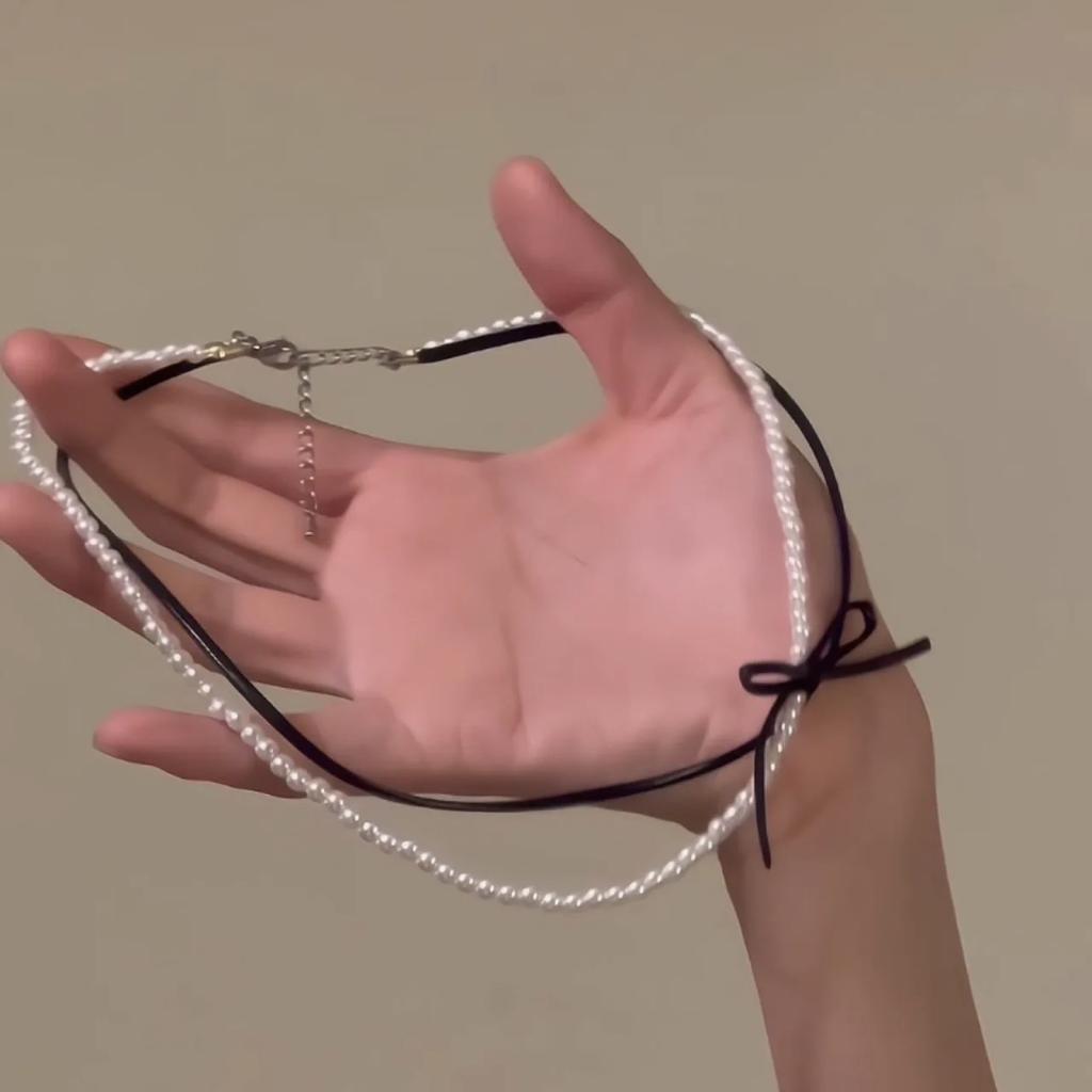 Korean Sweet Girl Bow Pearl Necklace Female High-end Design Sweet Temperament Girl Collarbone Chain Neck Chain Accessories