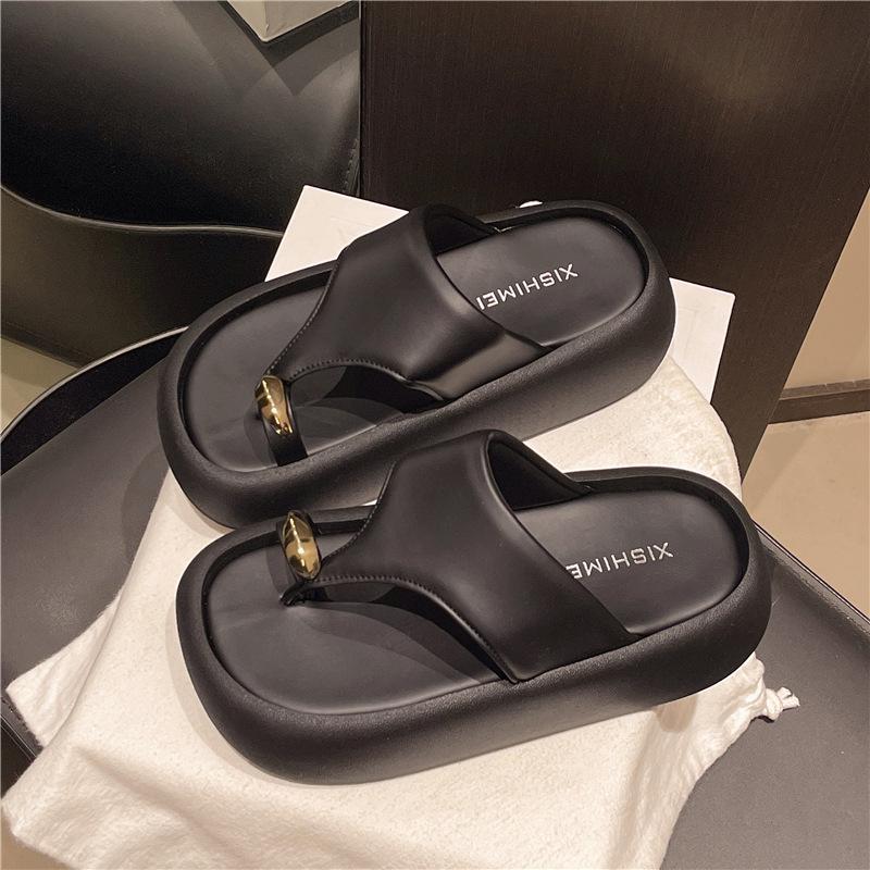 

Toe cool slippers clip slippers women s summer outer wear thick bottom 2025 beach new set toe height fashion non-slip 35