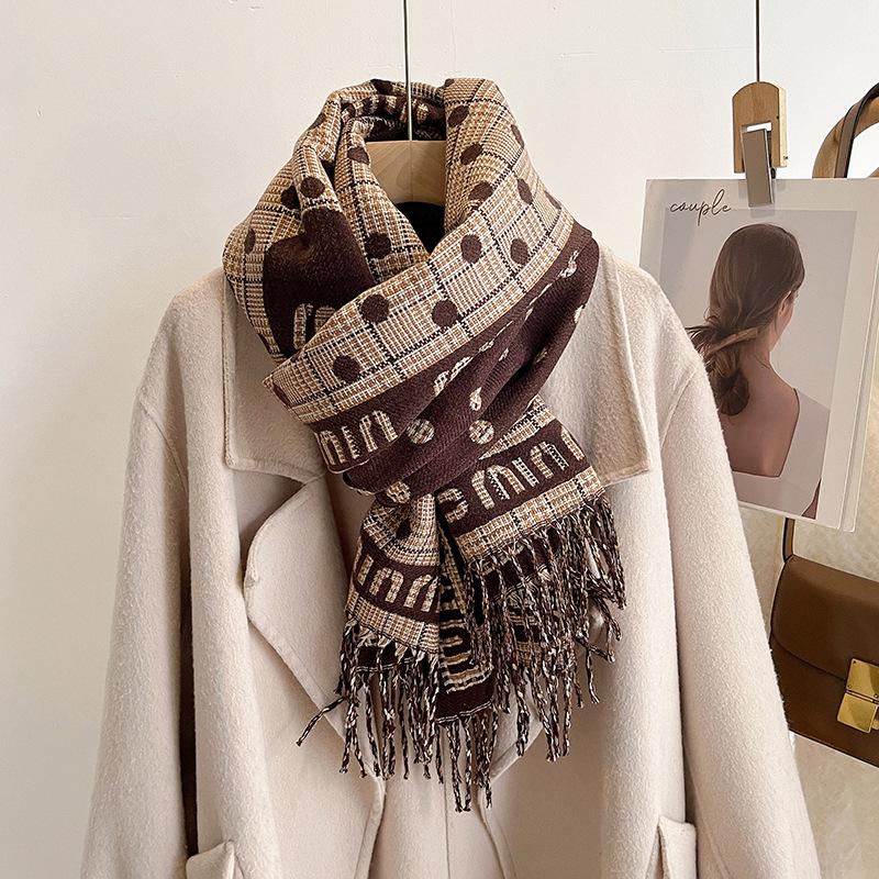 

New letter love plaid scarf men s and women s high-end imitation cashmere scarf fashionable versatile fringed cape 190CM