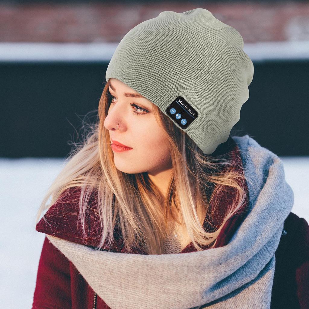 Wireless Bluetooth 5.0 Multi-Color Winter Music Hat M5 – Cold Protection Flat Cap