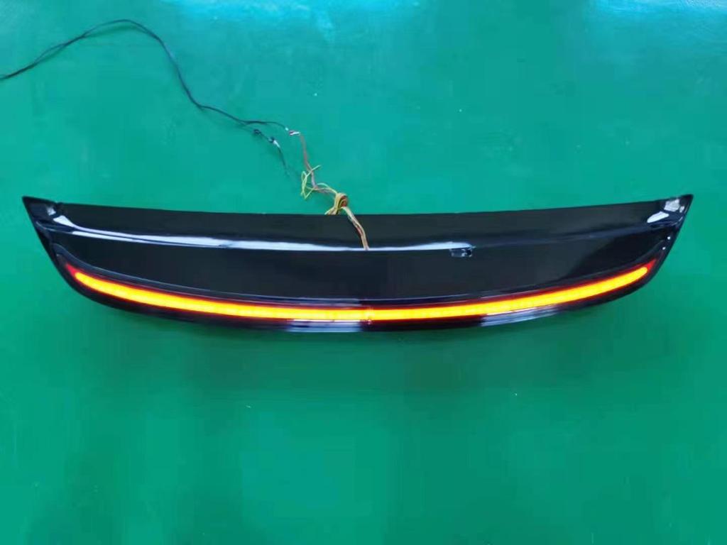 Breathing Light Spoiler Top Wing for 16-22 Mercedes-Benz Vito - Drill-Free Installation