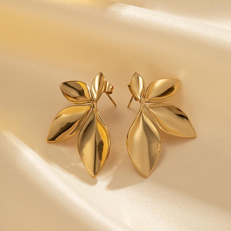 Fashion Stainless Steel Leaves Flower Stud Earrings Bright Anti Allergy Waterproof Charm Texture Jewelry