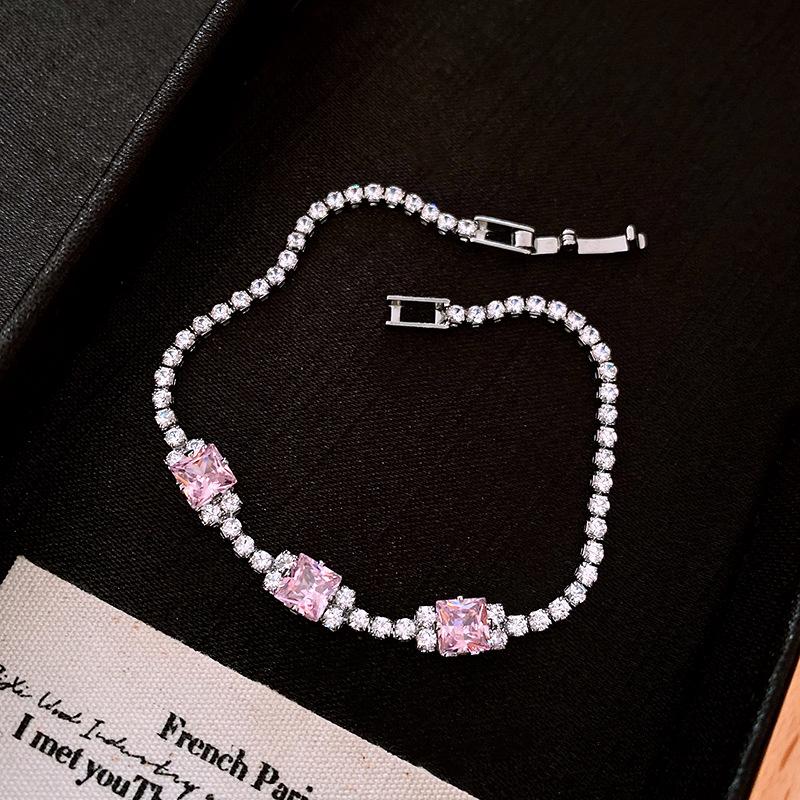 Luxury Green Rhinestone Crystal Bracelet Gold Color Link Chain Bracelets For Women Vintage Party Wedding Bridal Jewelry Gifts