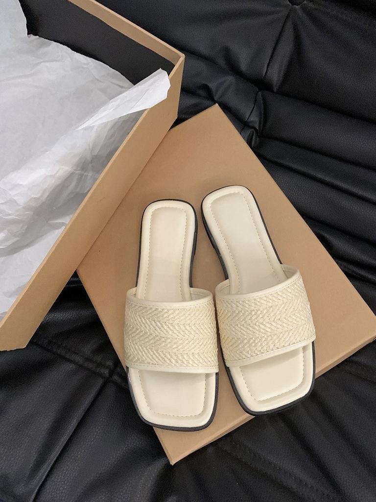 Women's Slippers Women's Summer Wear Niche Retro with Skirts Versatile Flat Bottom Beach Sandals