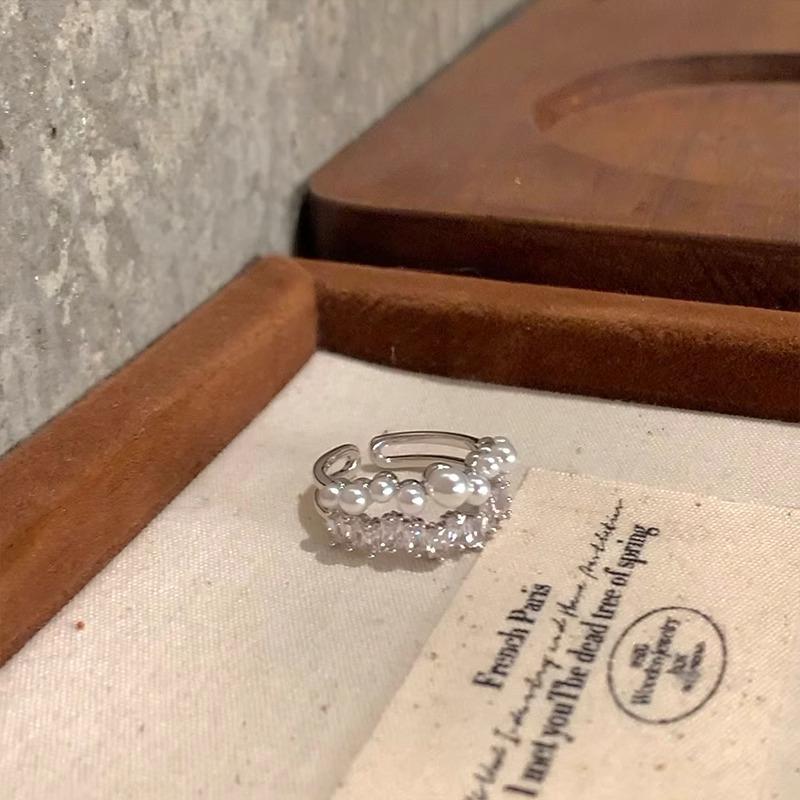 Bagues Coréennes Fausse Perle de Cristal pour Femmes Élégantes Irrégulières Ouvertes Bagues de Doigt Déclaration de Mode Accessoires de Bijoux de Fête Cadeaux