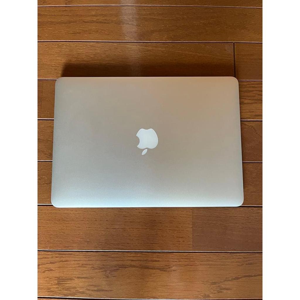 Used MacBook Air 13 inch 8GB128GB initialized with box