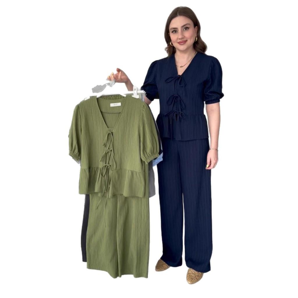 2025 Fall V-neck Casual Short-sleeve Top & High-waisted Women's Set