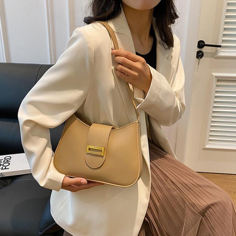 Vintage Leather Totes Bags with Gold Buckle Detail Adjustable Strap Chic Handbag Purse Shoulder Bags for Women Work Underarm Bag