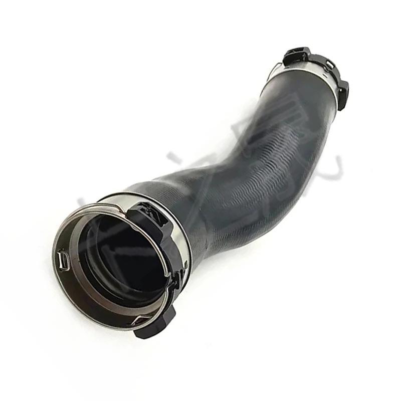 Mercedes-Benz G-Class/M-Class Engine Turbo Intercooler Radiator Pipe (Part No. 1665280482)
