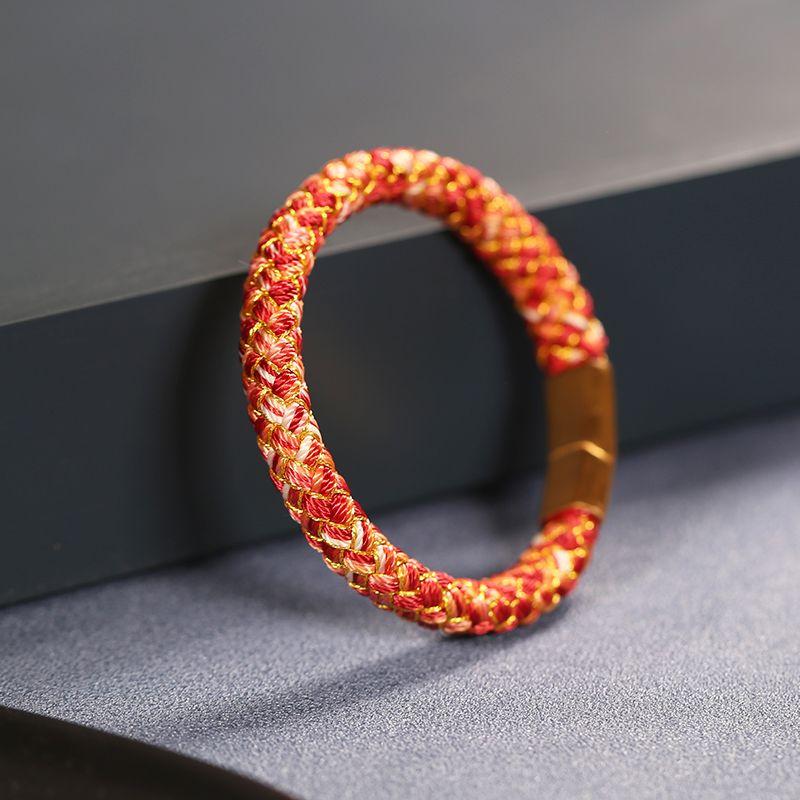 

Готовое изделие Ручное плетение Оригинальный дизайн Чешуя кои-дракона 16cm Red