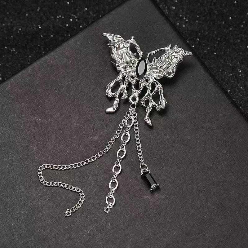 Butterfly Luminous Metal Tassel Brooch – Elegant & Versatile Alloy Accessory