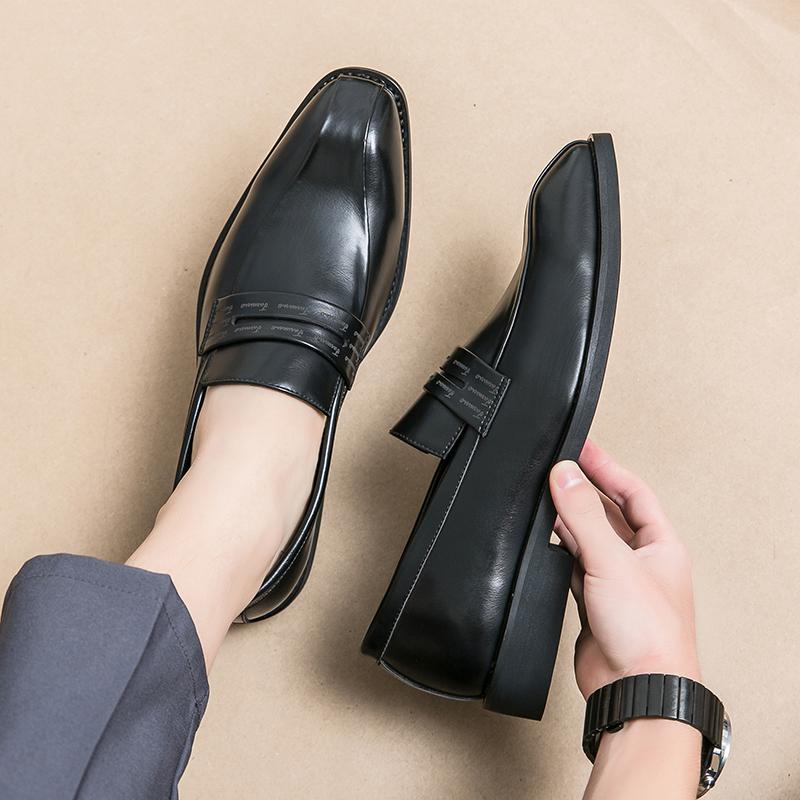 Men Formal Shoes With A Smile Pu Leather Fashionable British Business Pointed Loafers