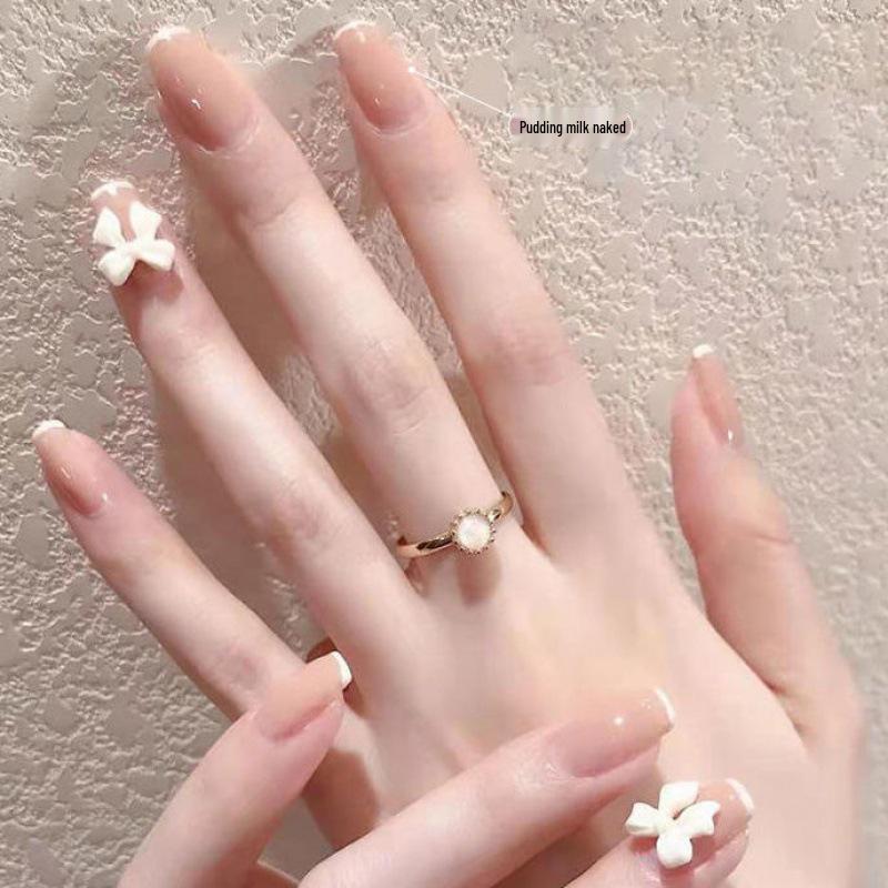 

2024 Handmade Short Nude Press-On Nails: Stylish & Trendy