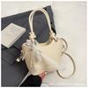 High-end Fashion Portable Bucket Bag Women's 2025 New Versatile Simple Crossbody Bag Trendy Shoulder Bag