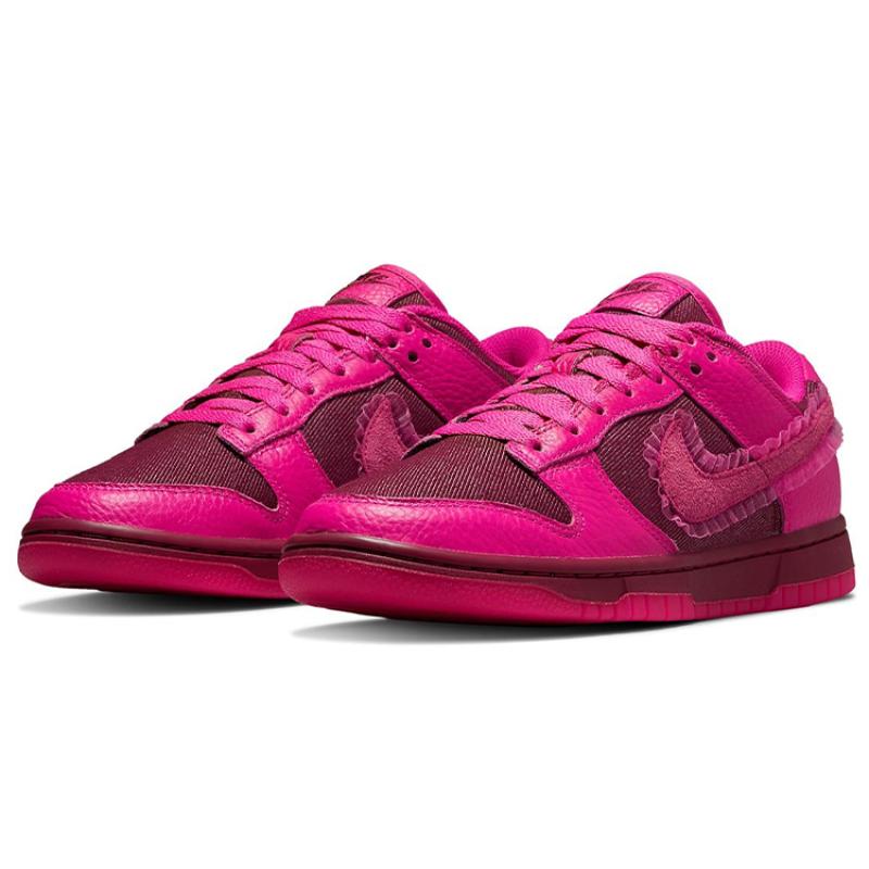 Nike Dunk Low 'Valentine's Day' Women's Skate Shoes Sneakers DQ9324-600