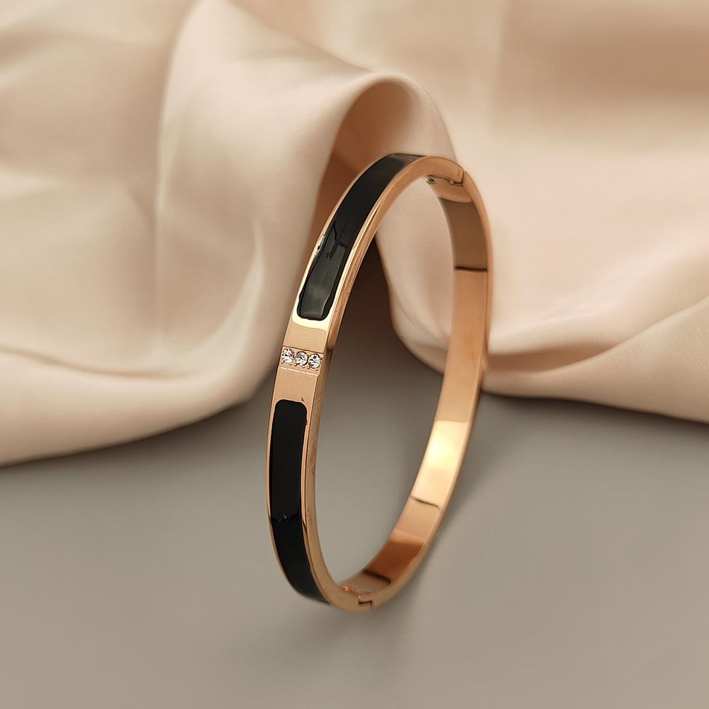 Bracelet Mode Noir Huile Goutte à Goutte pour Femmes Luxe Zircon Incrusté Acier Inoxydable Plaqué Or Bracelets Bijoux Cadeau Fête des Mères