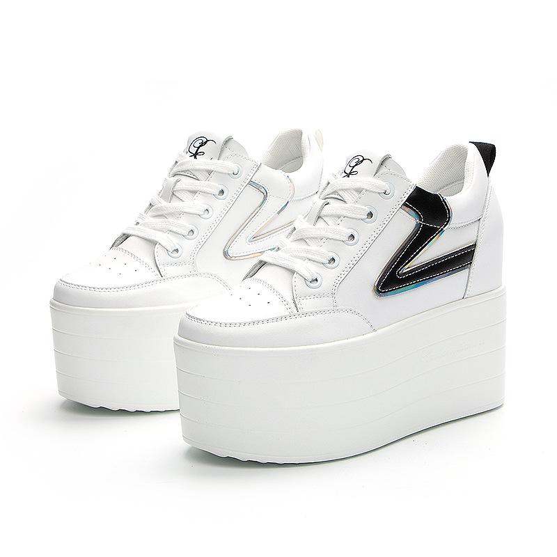 Muffin kleine weiße Schuhe Damen Frühjahr 2025 neu dicksohlige Innenhöhenerhöhung Damenschuhe superhoher Absatz 12 cm Freizeitschuhe Damen