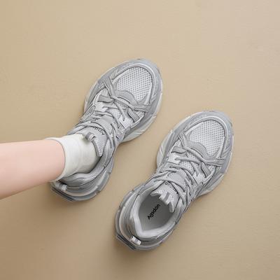 Sapatos de mulher – Ténis