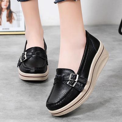Damen Flache Plateau-Loafer, Bequeme Damen-Mokassins aus Leder mit Keilabsatz, Orthopädische Schlupfschuhe, Freizeitschuhe in Übergröße