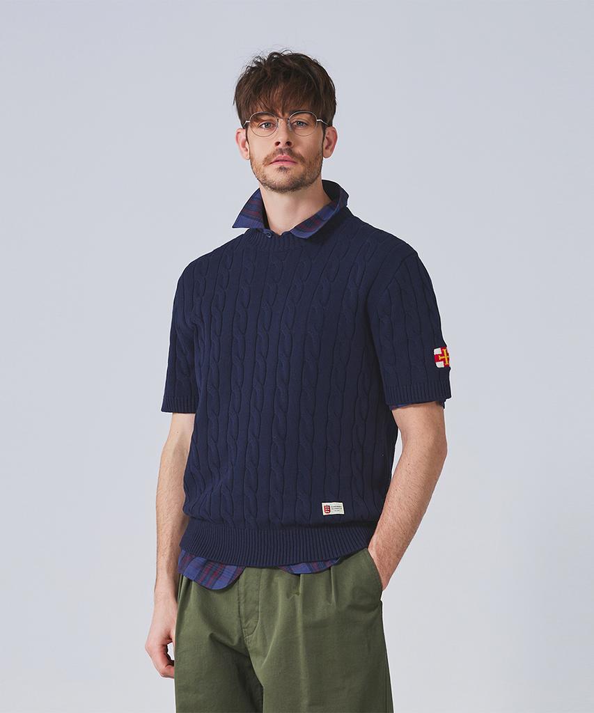 Geonjiulleunseu Cable Short Sleeve Crewneck Knit Collection