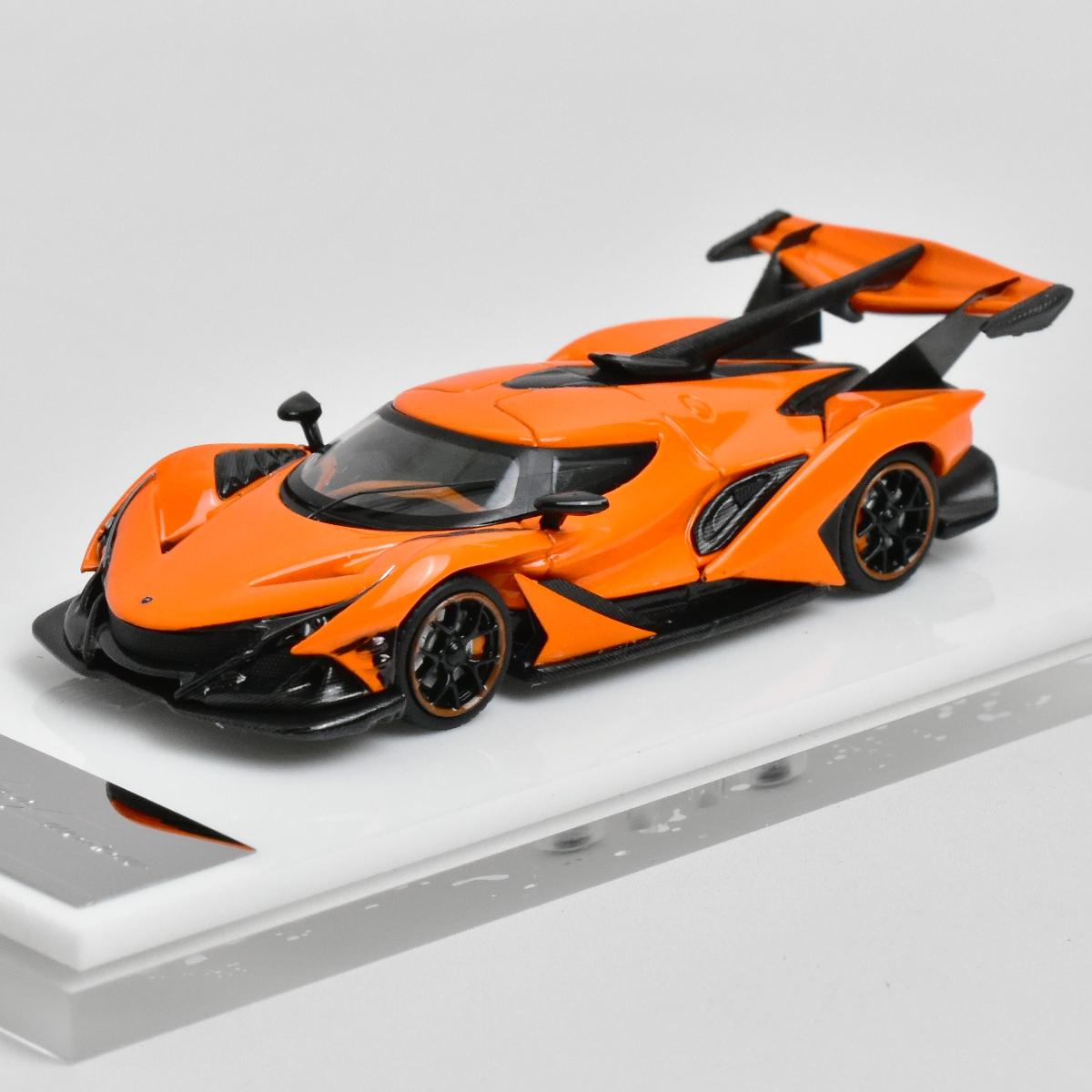 

TPC 1:64 IE PEAKO TOPART Diecast Model Car