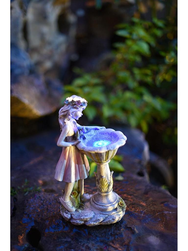 Outdoor Garden Fairy Angel Resin Solar Light Ornament