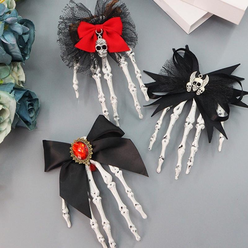 1PC Plastic Skull Hand Hairpin Secure Grip For Halloween Costumes Themed Event And Creative Outfit Styling