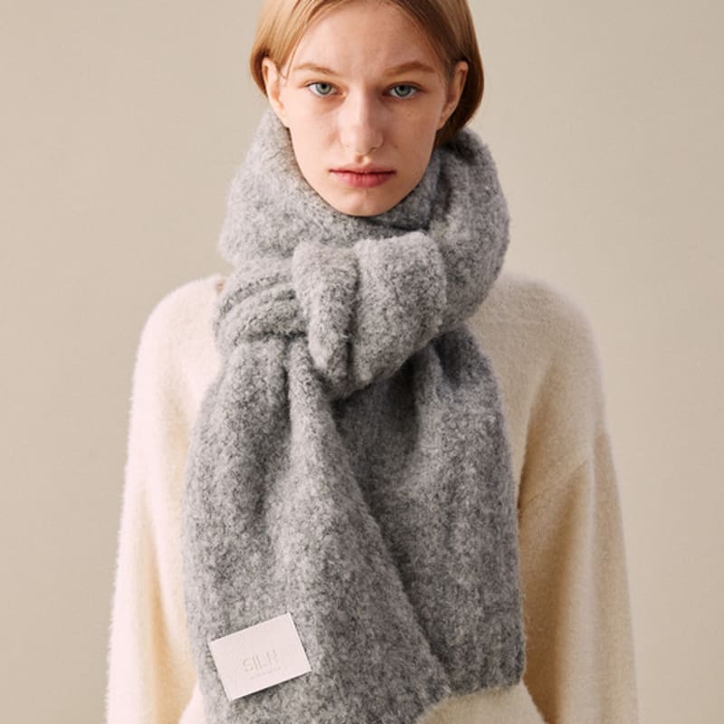 SILN Long cloud boucle knit muffler (GREY)