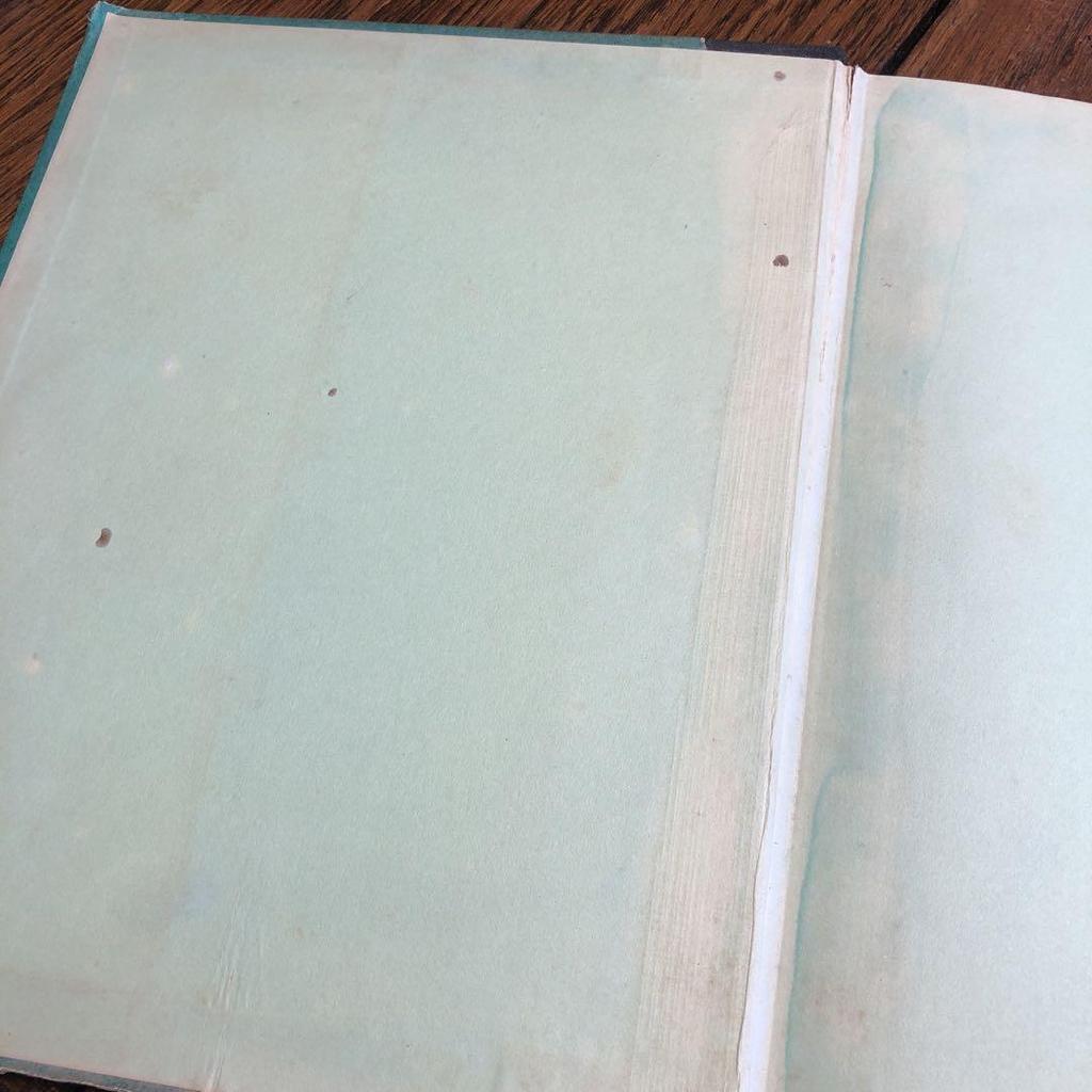 [USED] The Harlot's House by Wilde Vassos