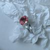Серебряное кольцо с фианитами, вес изделия 4,7 гр (60002216)