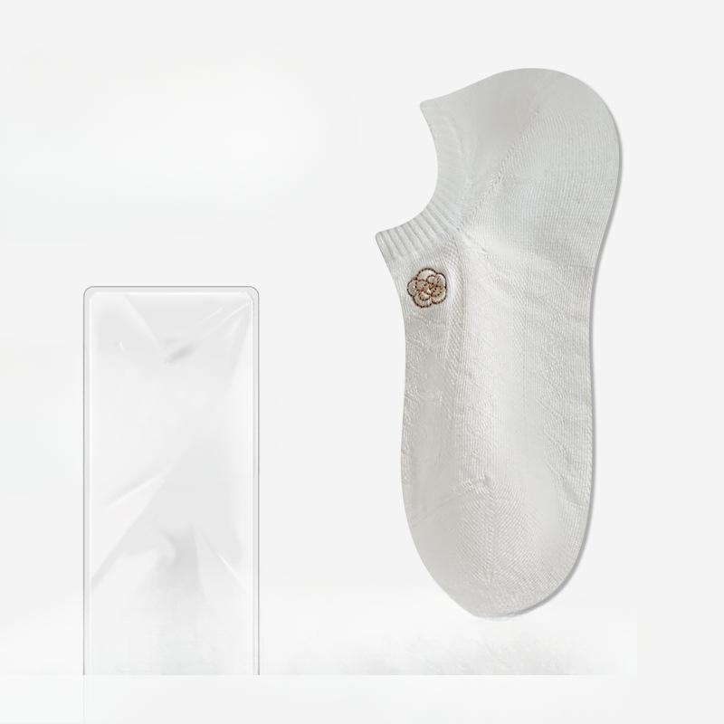 Female Spring and Summer New Style Pure Cotton Breathable Deodorant Sweat Absorption Boneless Invisible Heel Socks