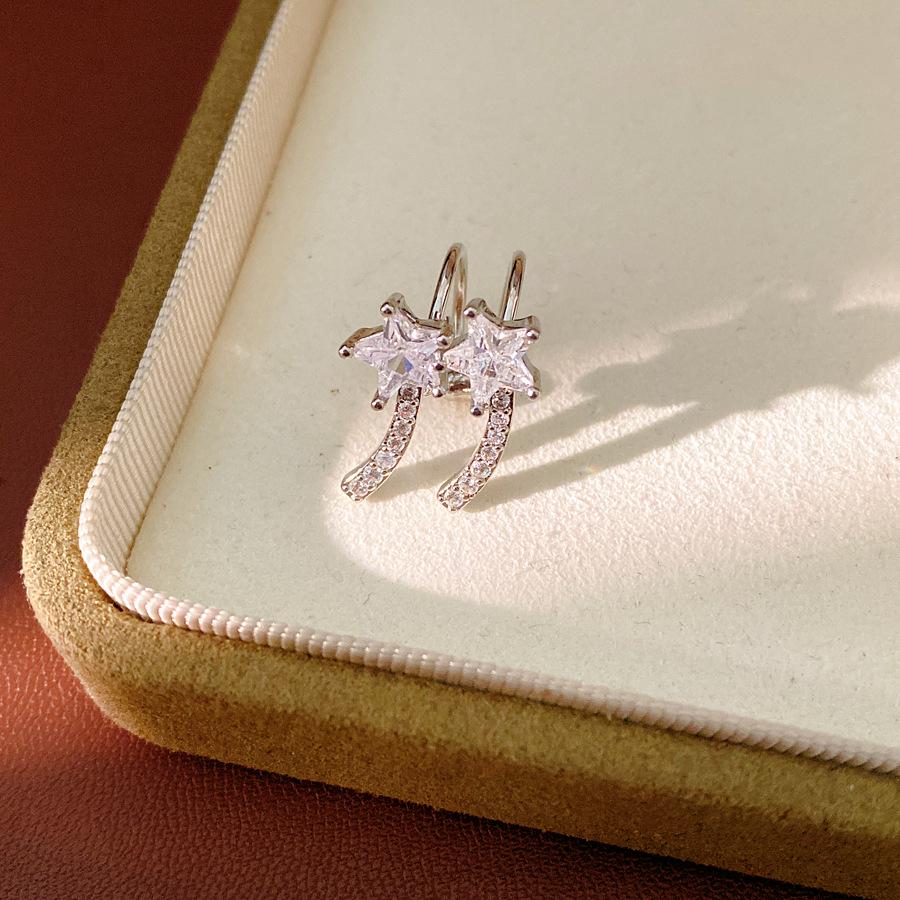 Zirconia Heart & Water Drop Ear Clip: No Piercing, Elegant Women s Earring with Luxurious Design