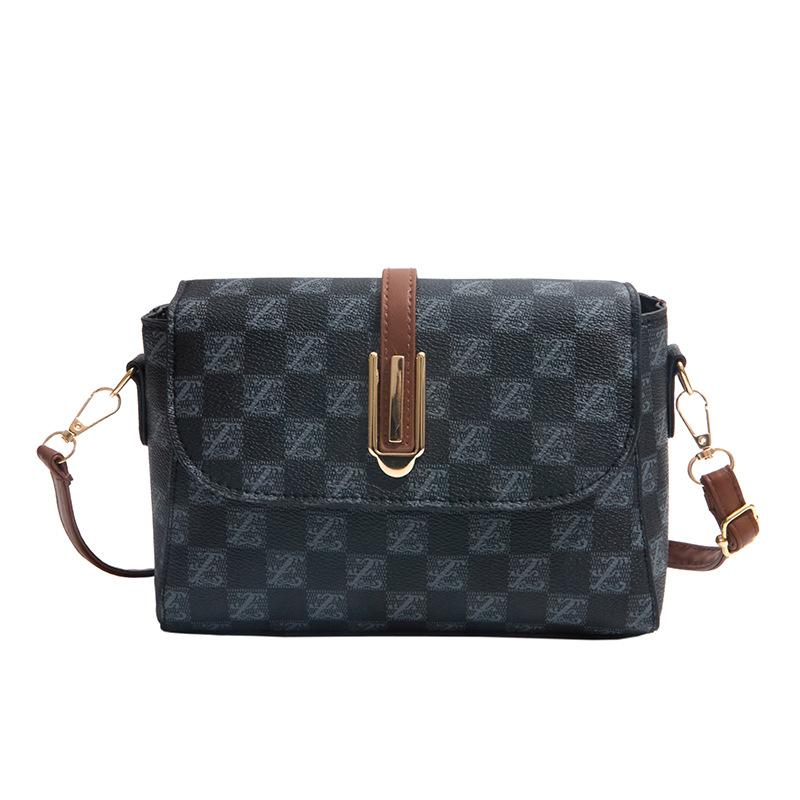

Commuter women s bag new fashion trendy retro printed bag trendy shoulder crossbody armpit bag mother bag чёрный
