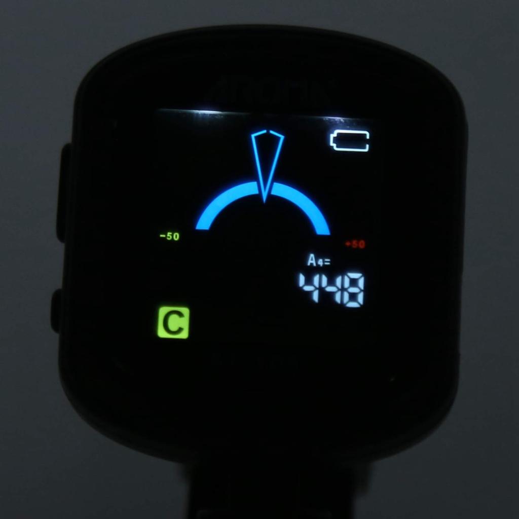 High-Precision Rechargeable Clip-on Guitar Tuner, 12-Temperament Equal Temperament, Built-in 110mAh Battery, Suitable for Guitar, Bass, Ukulele, and