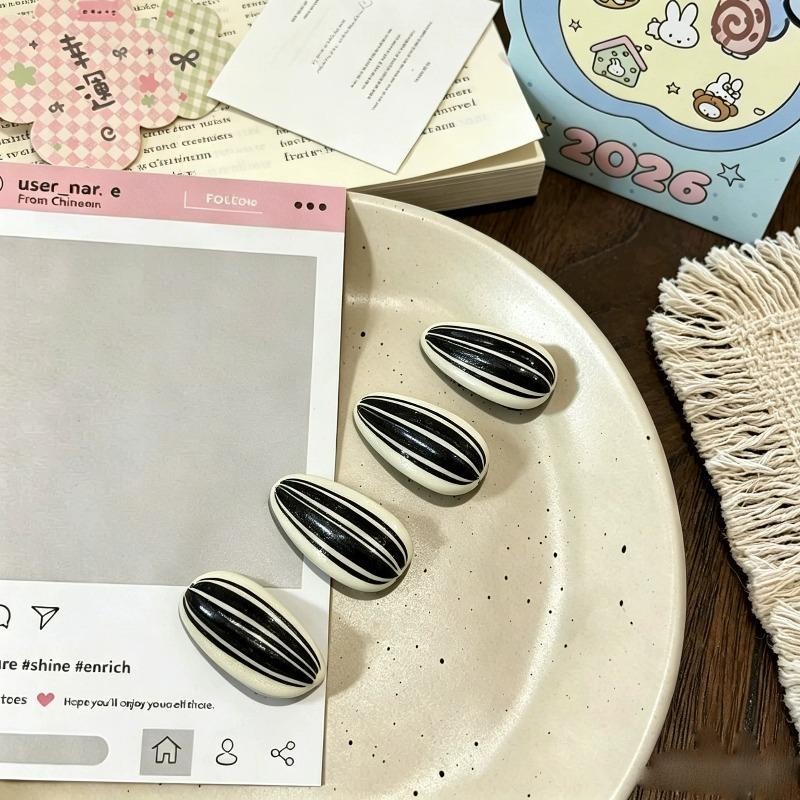 10-50pcs/set Simulation Fun Melon Seeds Hairpin Female Side Forehead Bangs Hairpin Summer Cute Funny Duck Bill Clip Headdress