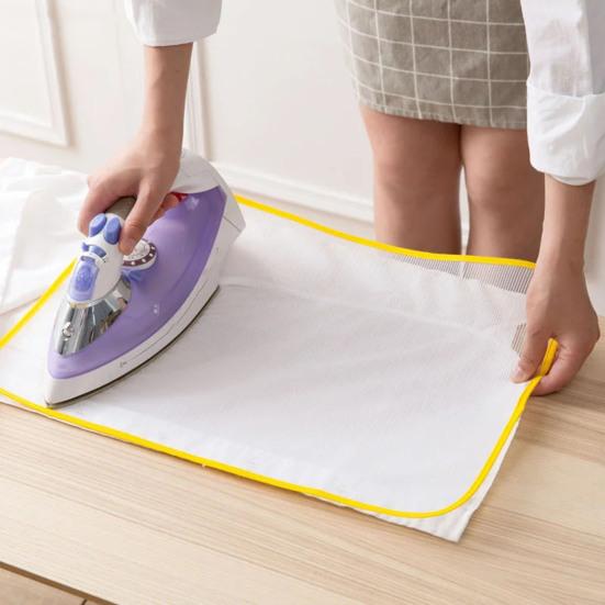 2Pcs Thermal Insulation Pad Heat-Resistant Mesh Protects Surfaces Large Board Size Anti-Glare Fabric Ironing Net