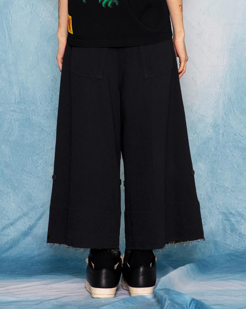 GLACK Gp190 Turn-Up Gaucho Bermuda Pants (Black)