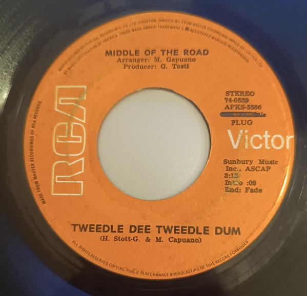

7inch Record MIDDLE OF THE ROAD - Tweedle Dee, Tweedle Dum 740539 RCA VICTOR 1971 Jamaica Pop Used