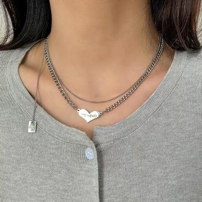 שרשראות ותליונים – שרשראות ותליונים