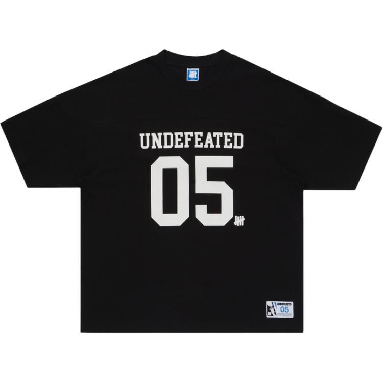 Undefeated T-Shirts Unisex Crew Neck Moderate Straight Fit UC42GSS01M