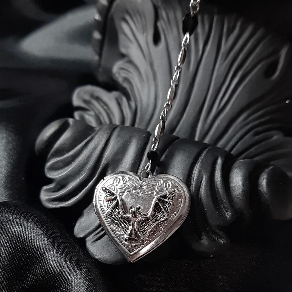 Y2k Gothic Cross Heart Wings Gothic Necklace Victorian Vampire