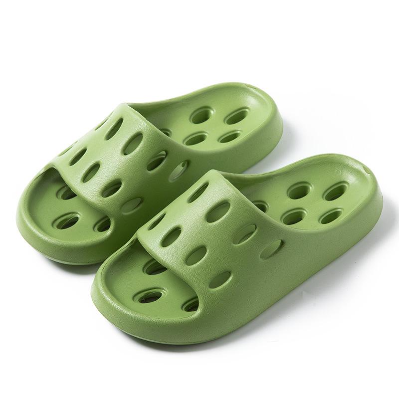 2025 Herren Dicksohlige Zehengeschlossene Strandsandalen für den Sommer